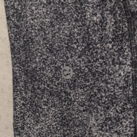 Lululemon speckled cropped leggings - Picture 5 of 7